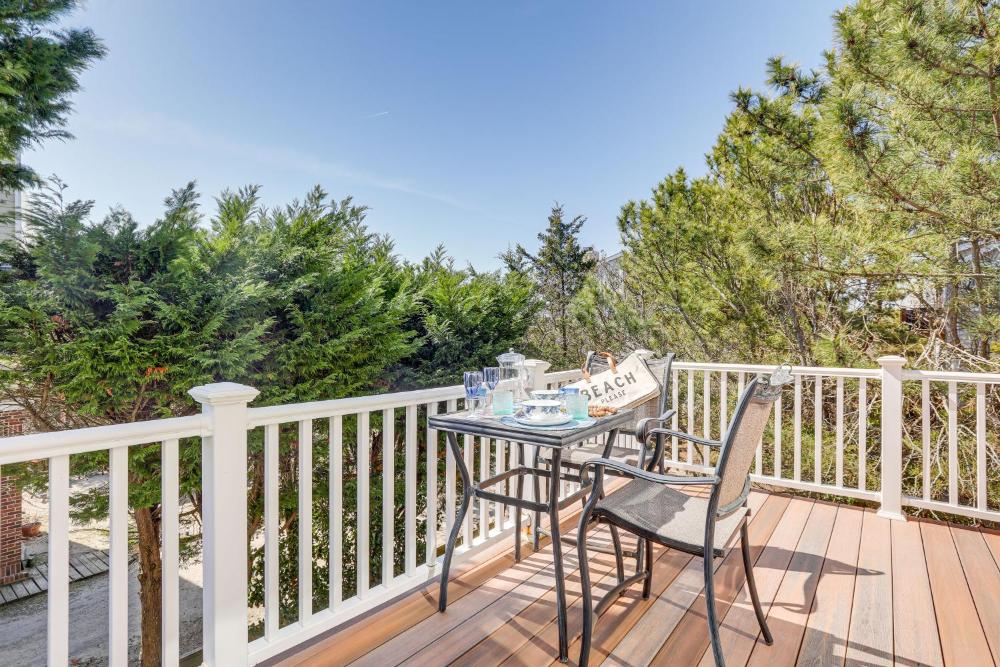 Coastal Cape May Getaway - Steps to Beach!